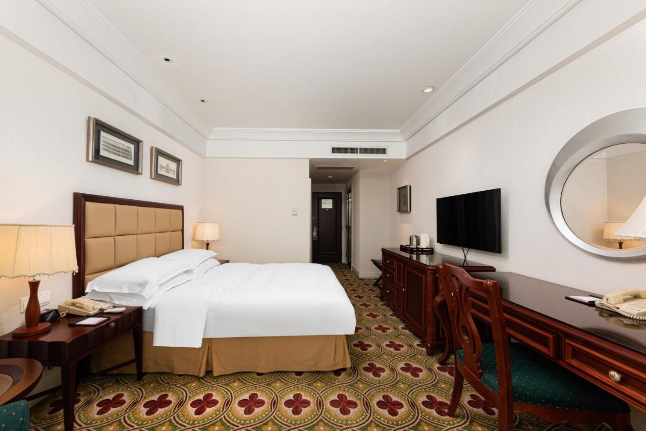 Ramada Plaza Optics Valley Hotel Wuhan Eksteriør bilde