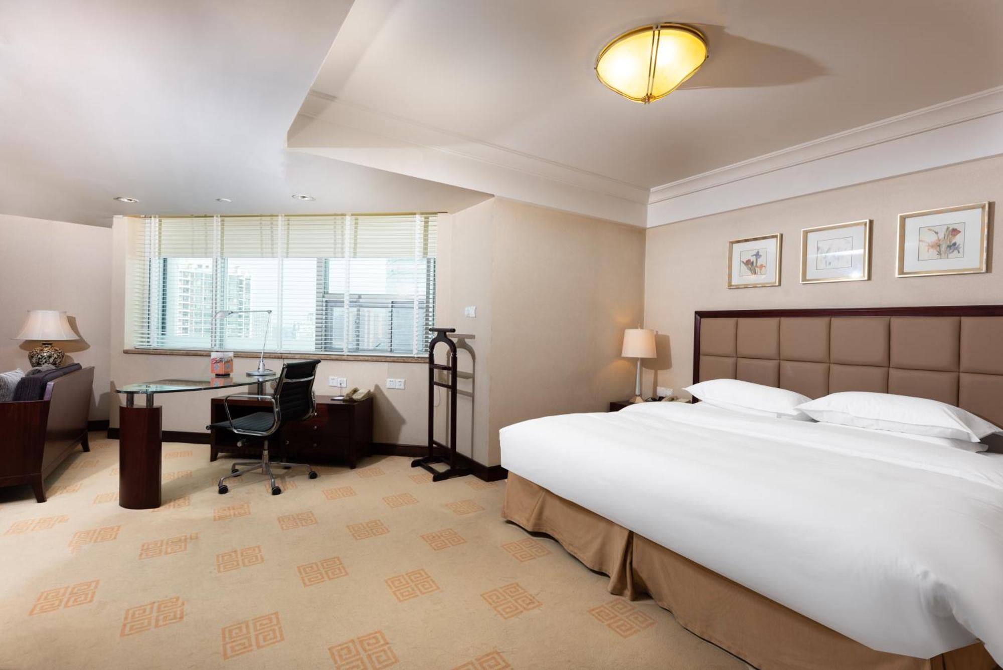Ramada Plaza Optics Valley Hotel Wuhan Eksteriør bilde