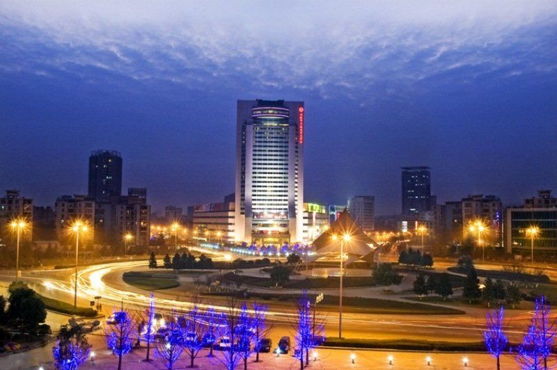 Ramada Plaza Optics Valley Hotel Wuhan Eksteriør bilde