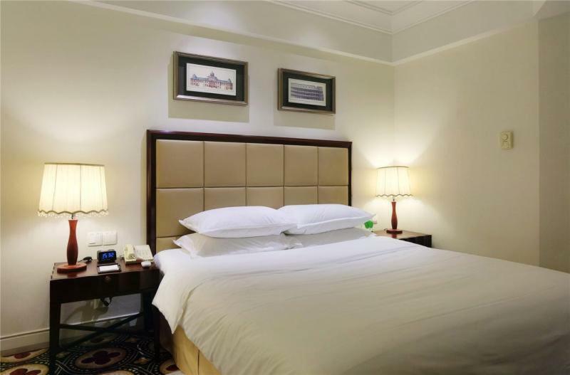 Ramada Plaza Optics Valley Hotel Wuhan Eksteriør bilde