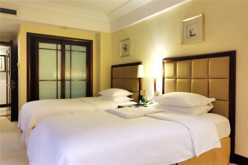 Ramada Plaza Optics Valley Hotel Wuhan Eksteriør bilde